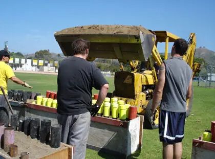 filling_mortar_boxes