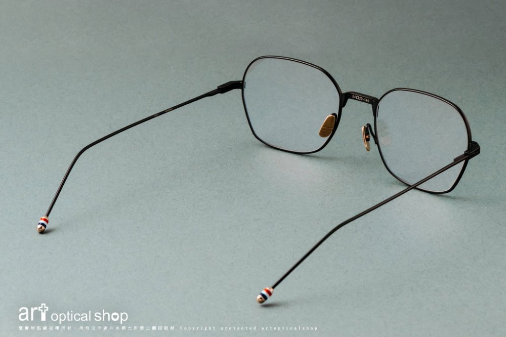 THOM_BROWNE-UEO914A-UEO945A_009