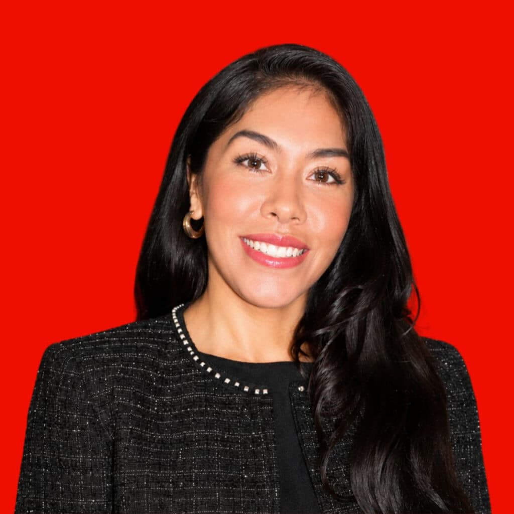 Fatima Alvarez, Bilingual
