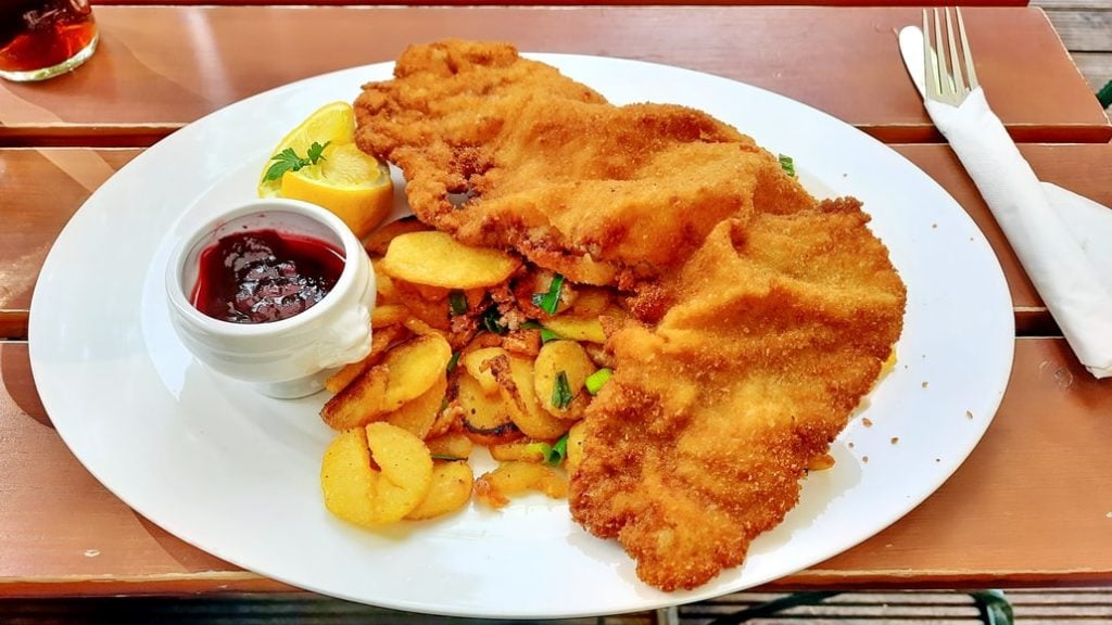 Discover Austria's delicous food during a city trip to Vienna