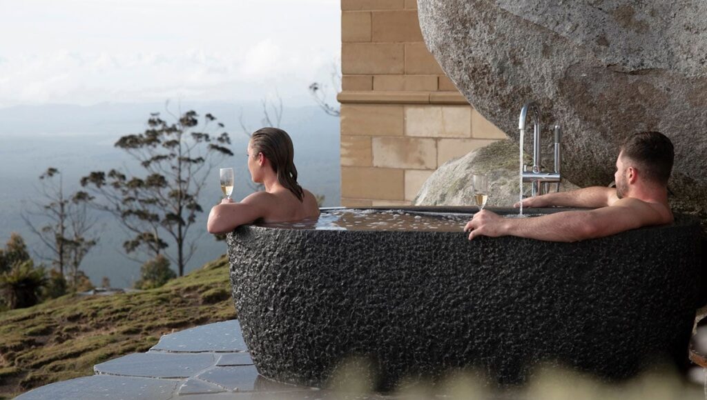 The Keep, breathtaking baths with a view in Australia