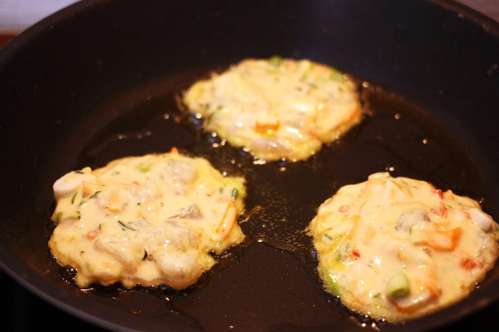 pancake ai frutti di mare cotti in padella