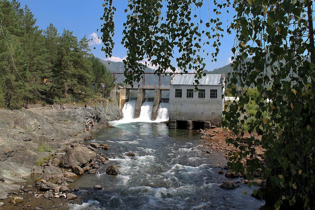 Чемальская ГЭС