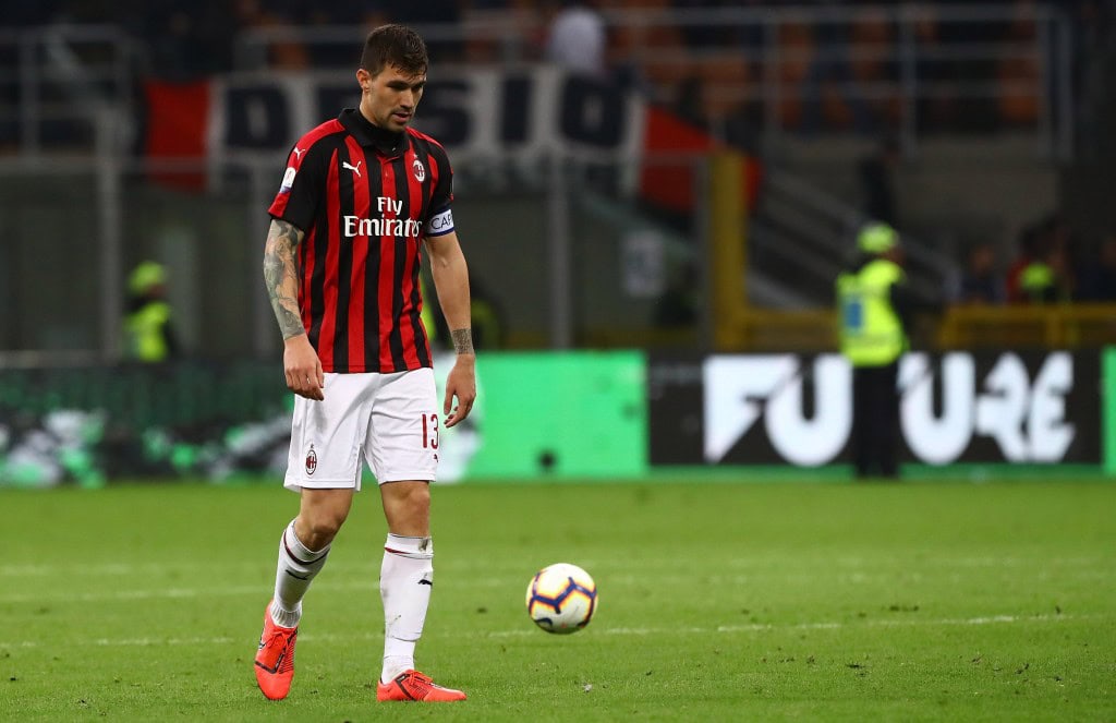 MILAN, ITALY - APRIL 24: Alessio Romagnoli of AC Milan shows his dejection at the end of the TIM Cup match between AC Milan and SS Lazio at Stadio Giuseppe Meazza on April 24, 2019 in Milan, Italy. (Photo by Marco Luzzani/Getty Images)