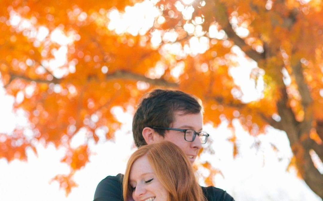 Ross & Kirsten’s Colorful Downtown Mesa Engagement Session