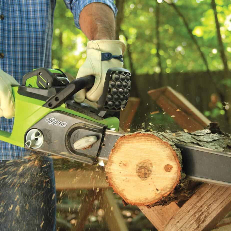 best chainsaws under $200