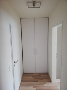 uzani americki plakar