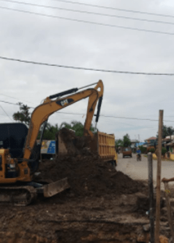 excavator pekanbaru
