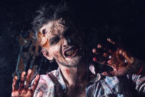 shutterstock_173570747_zombie_attack_300px