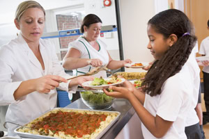 thnkstk_101718242_cafeteria_serving_child_300px