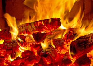 elektrokamin-kaminfeuer-tipp-zum-bau Tipp zum Bau erklärt Ihnen die Technologien der Flammensimulation in Ihrem Elektrokamin.