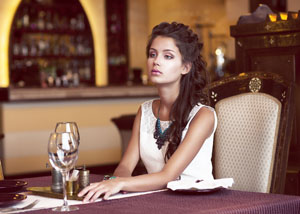 bigstock-Dating-Dreaming-Woman-Waiting-43163227_European_Woman_300px