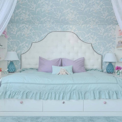 SHADES OF BLUE