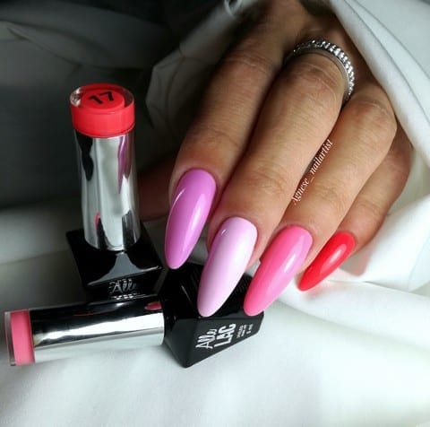 Nowości - Klasyczny manicure zawsze w modzie! 2 klasyczny manicure