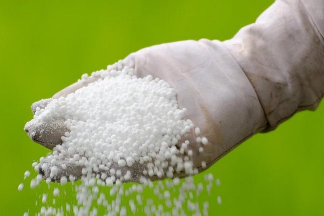 Pupuk-Urea