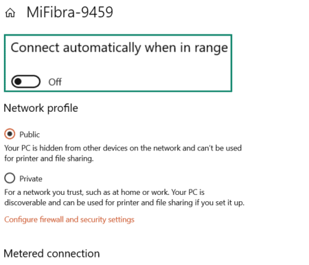 Windows screen showing how to toggle off Connect automatically when in range.