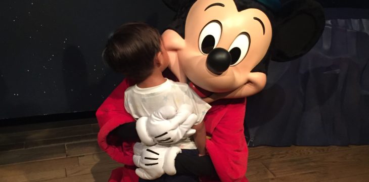 夢の国はやっぱ子どもと来るもんだ。とパッパは思いました。