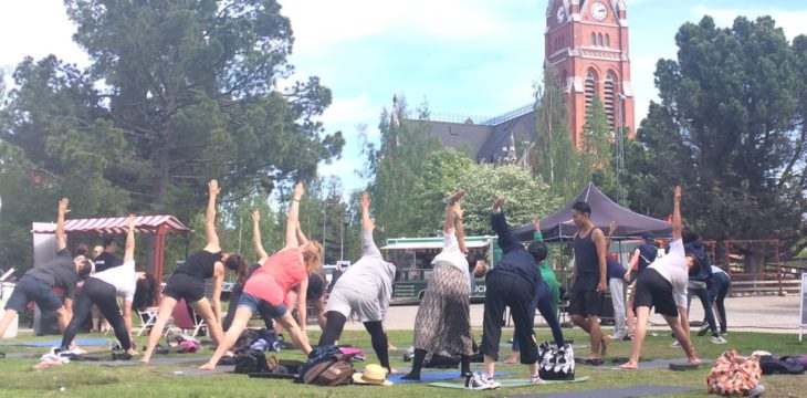 ヨガ?とプライド?