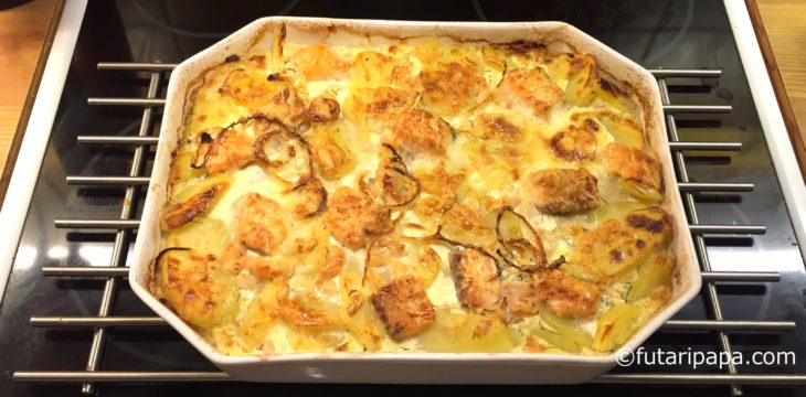 グラタンみたいだけど、食べると茶碗蒸しみたいなプルプルサーモンボックス作ったよ。（レシピ付き）