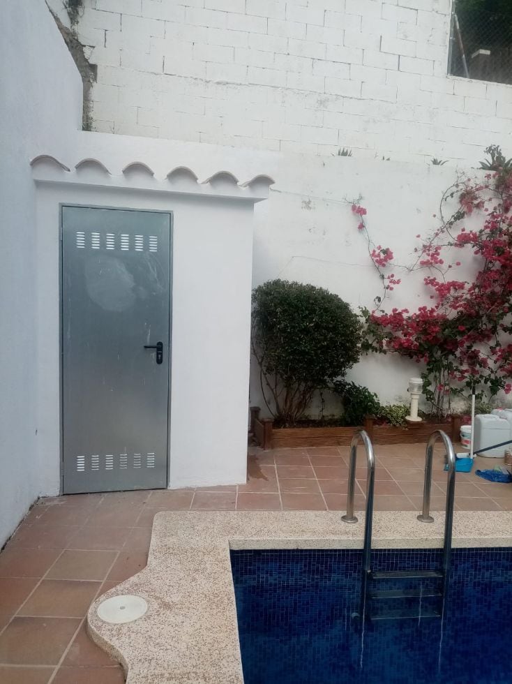 Construcción de Trasteros, Cobertizo, Casetas de obra, Cobertizo de obra, Trasteros baratos, Trasteros de obra, Trasteros económicos, Casetas jardín de obra, Casetas para bombas de piscinas, Casa de almacenamiento exterior, Casetas para guardar herramientas, Casa de almacenamiento exterior de obra en Lloret de Mar, Blanes, Tossa de Mar, Pineda de Mar, Calella, Malgtat de Mar