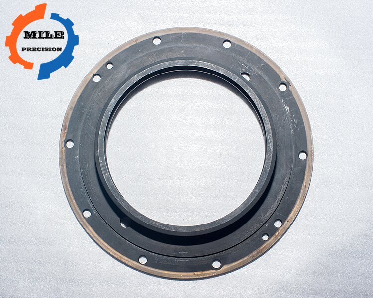 Turning and quenching heat treatment of carbon steel flanges