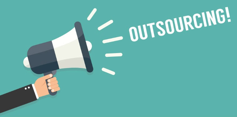 Megafone espalhando a palavra OUTSOURCING! Como no exemplo do post o BPO e BTO