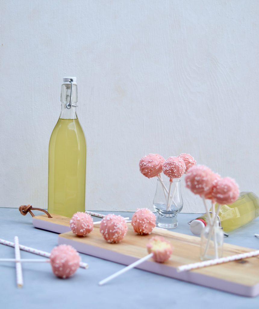 Holunderblüten Cake Pops