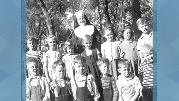 1963