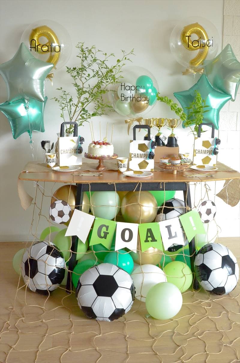 Soccer Themed 9th Birthday : グリーン×ゴールドのサッカーテーマバースデー
