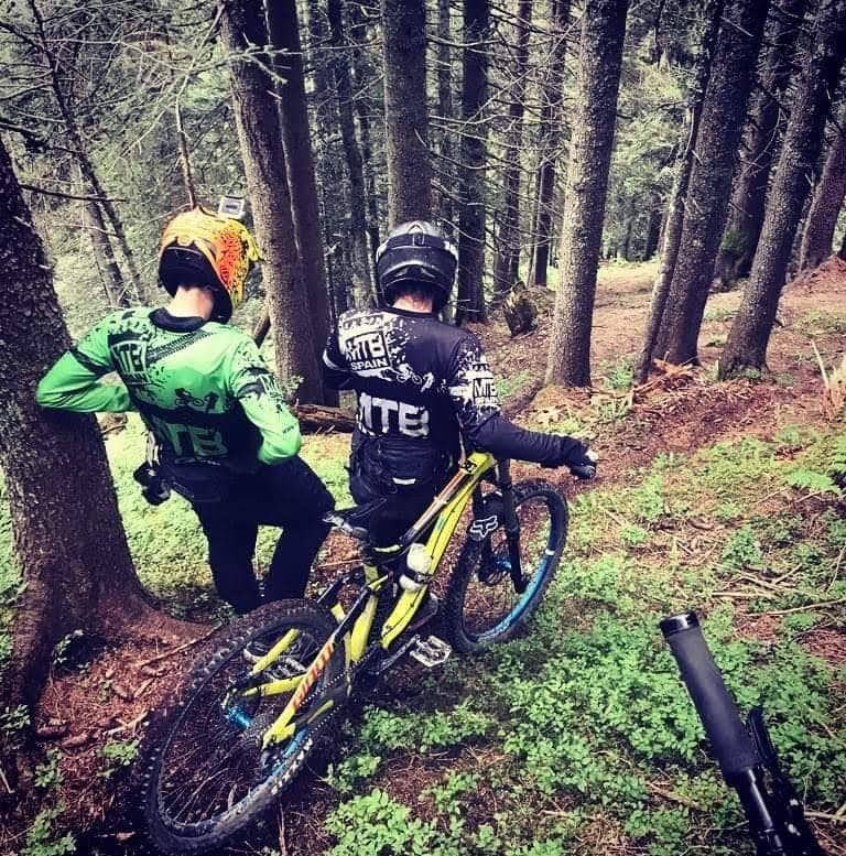 alpes-morzine-bike-tour alpes enduro