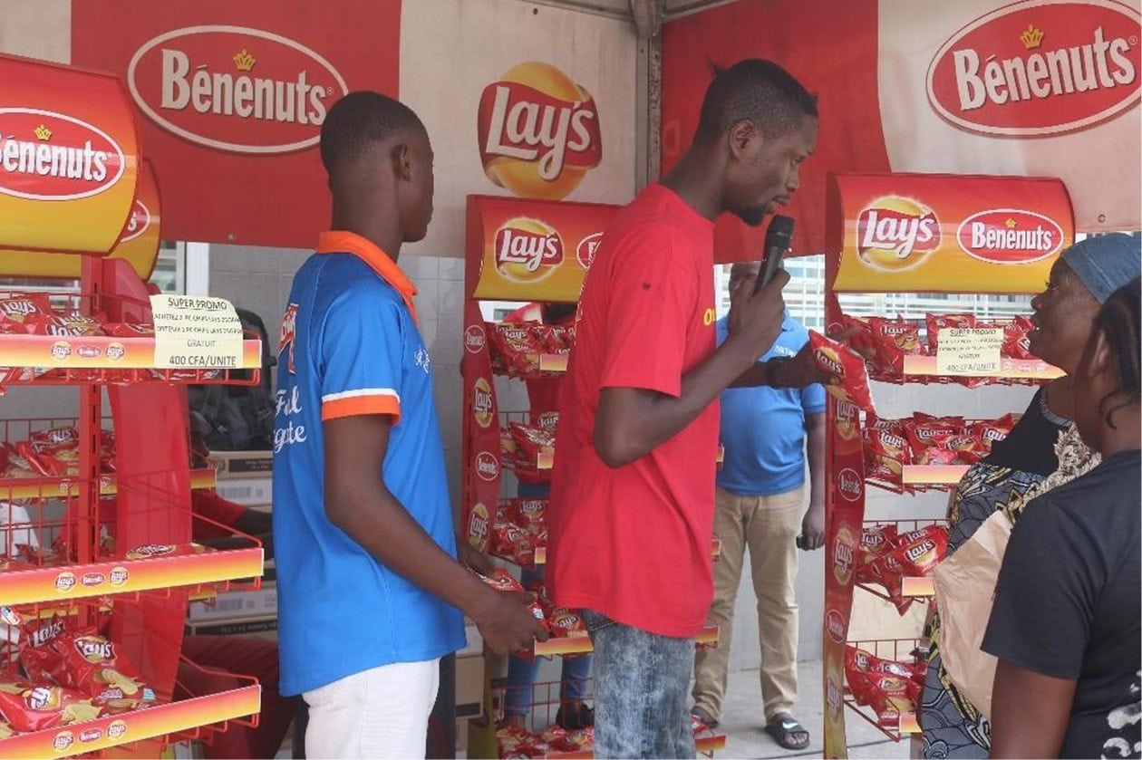 
 Street Opération Lay’s au Congo										