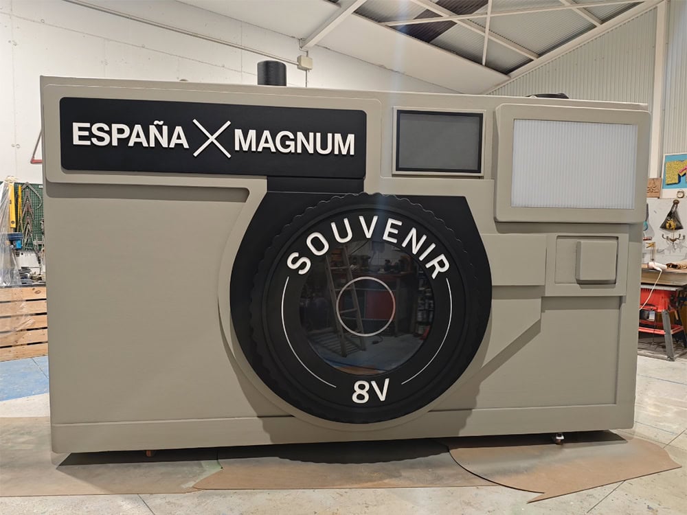 Instalación escultórica interactiva para Magnum Photos — Premio Princesa de Asturias 2024 Es-Tallado