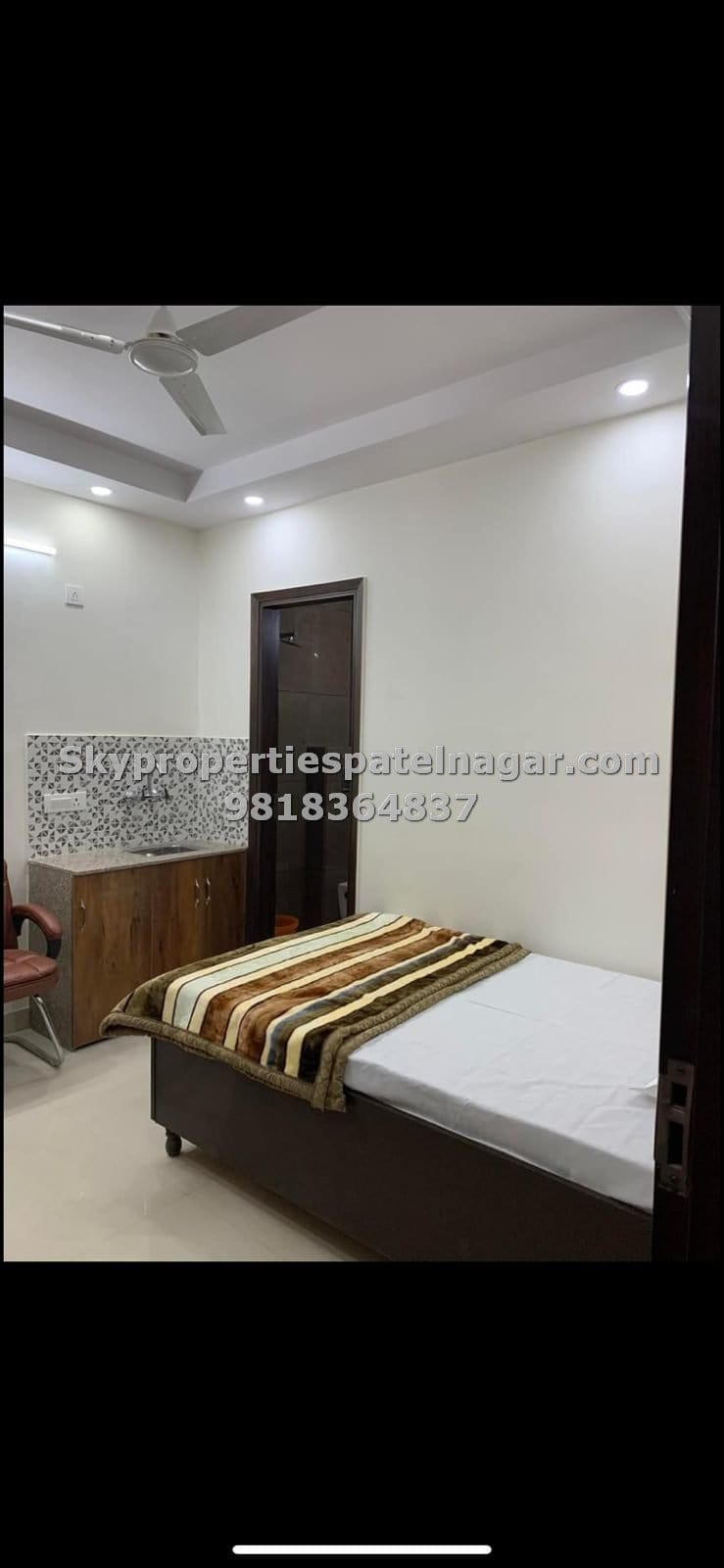 1 Rk for Rent in Patel Nagar Near Metro Station