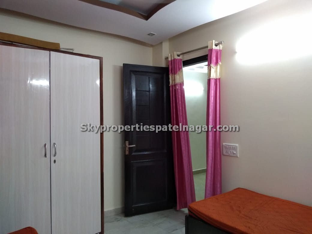 Pg Near Karol Bagh Delhi