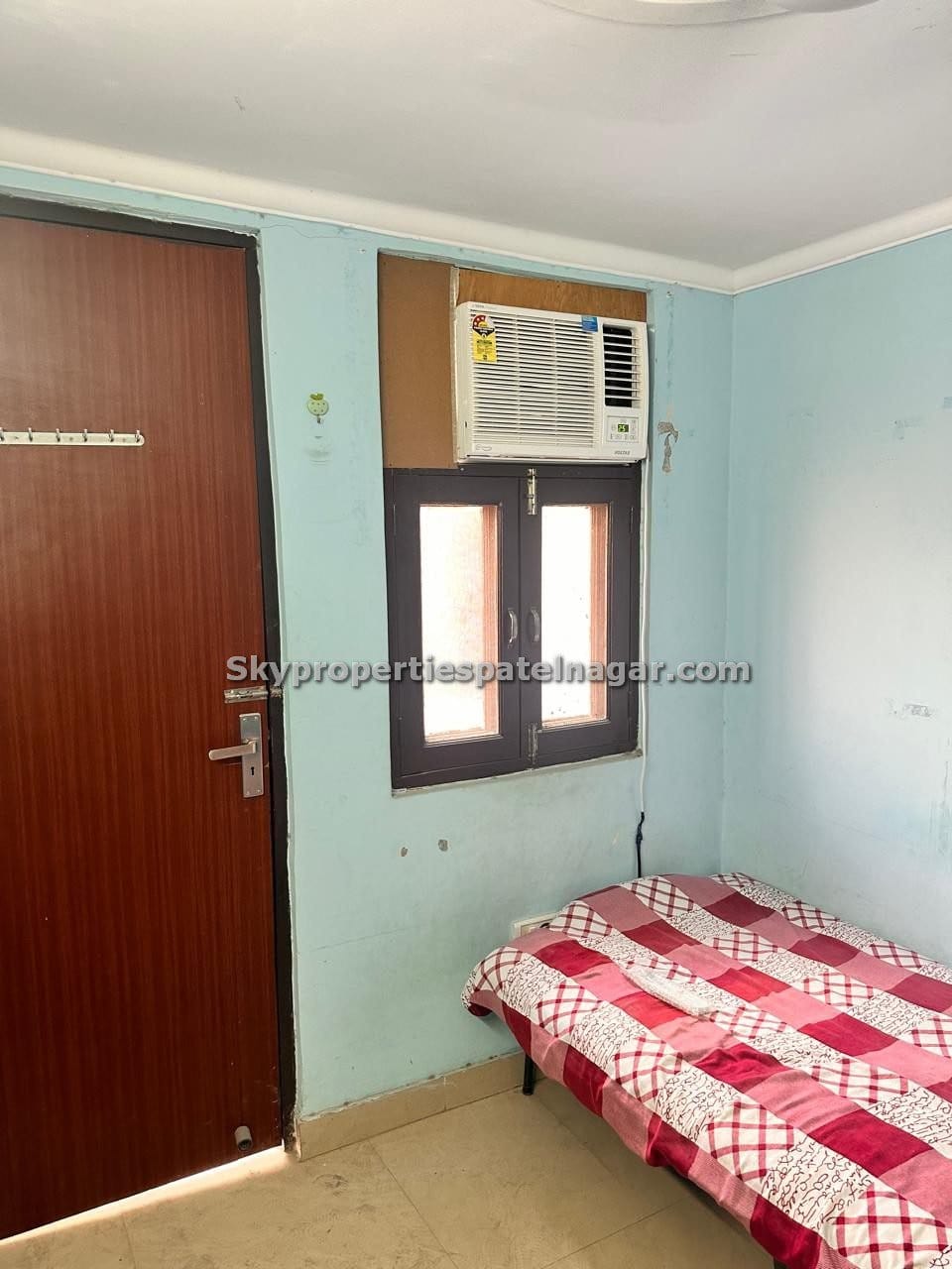 Single Room Near Khan Study Group