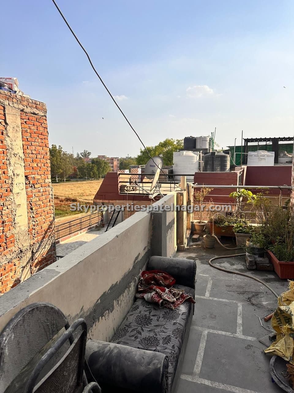 Single Room Near Khan Study Group