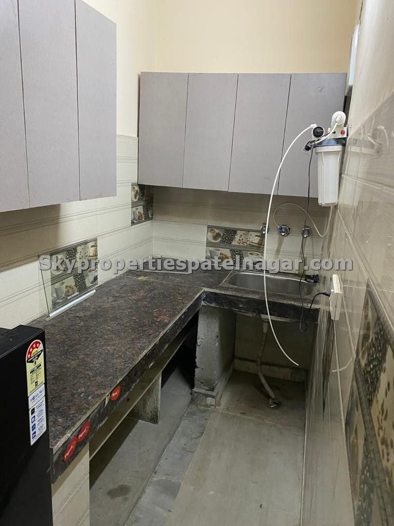 2 BHK Near WEA Karol Bagh Delhi
