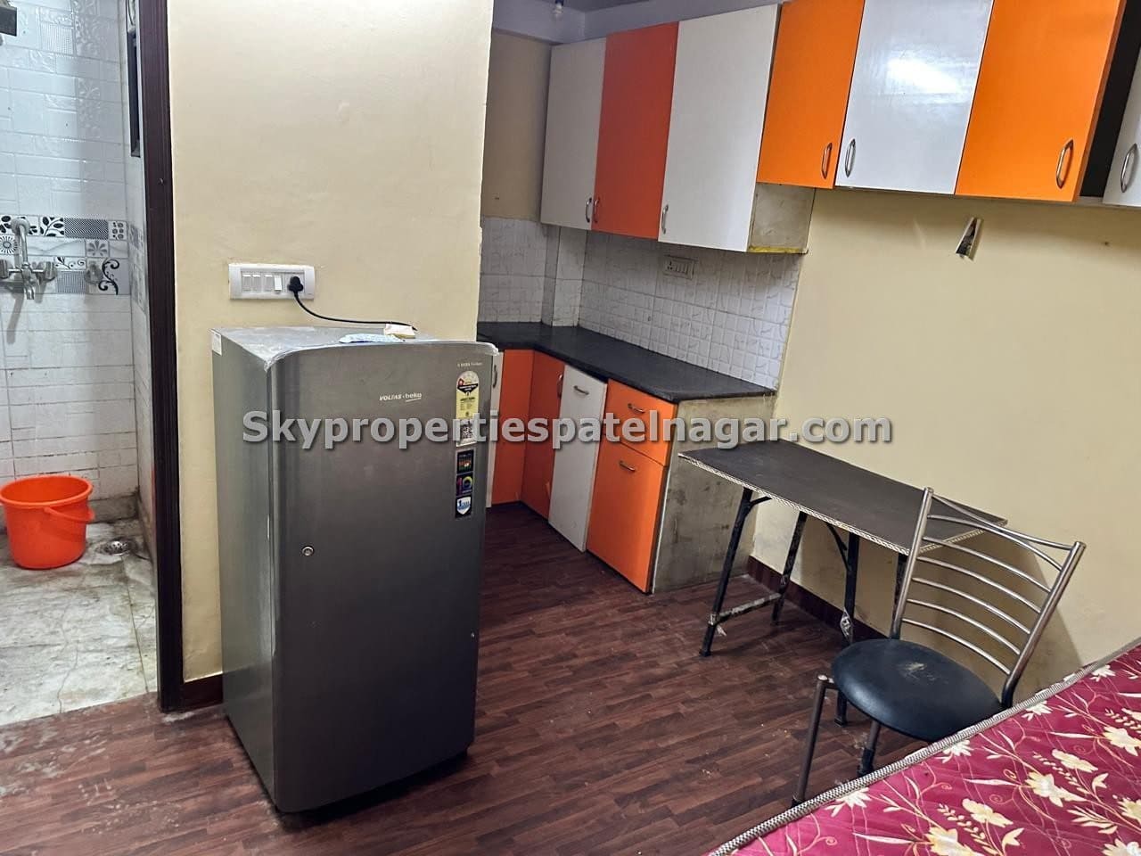 Furnished 1rk in karol bagh for rent