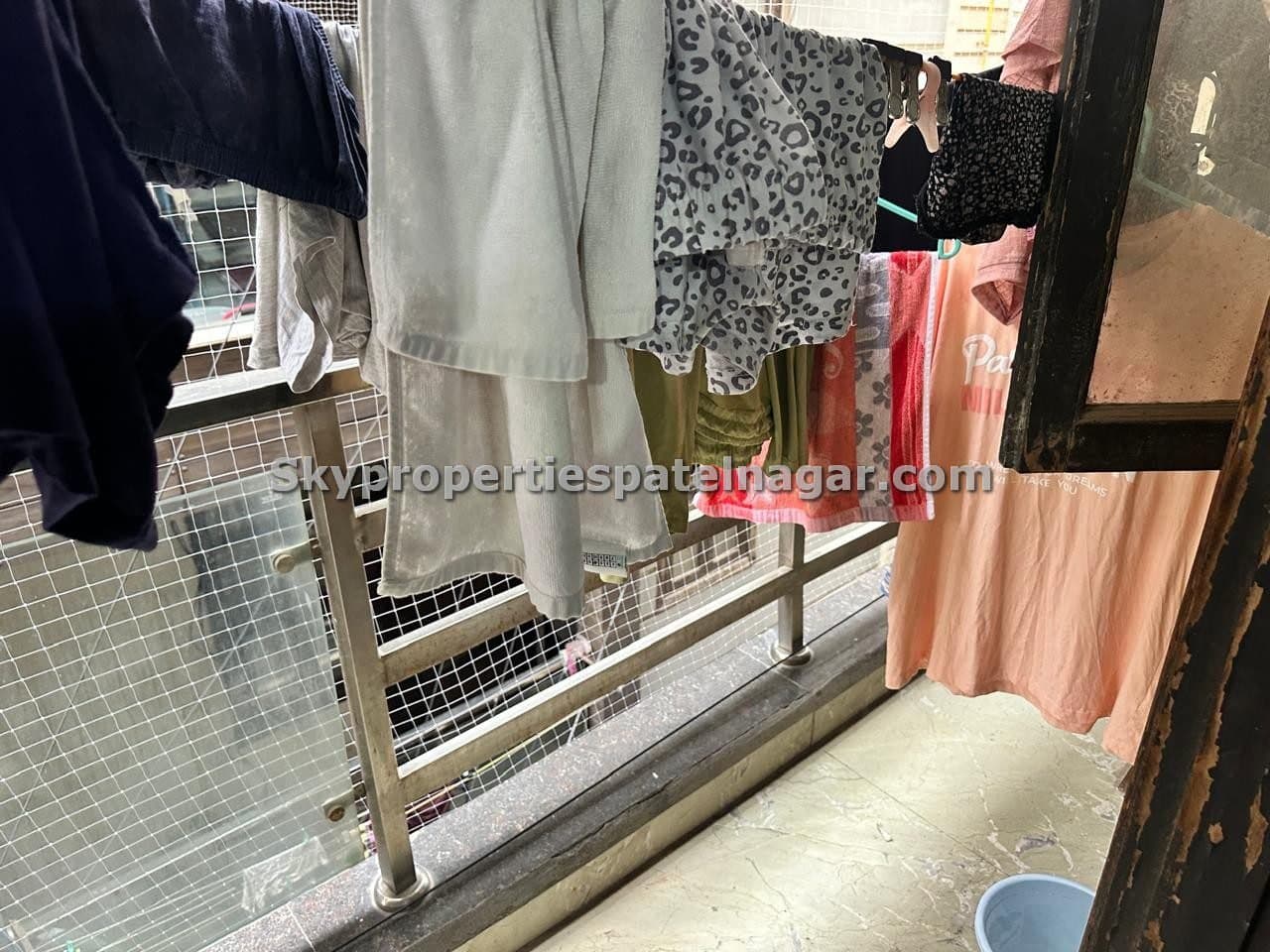 Delhi में सस्ता Single Room Attached Washroom Karol Bagh Rajender Nagar Patel Nagar