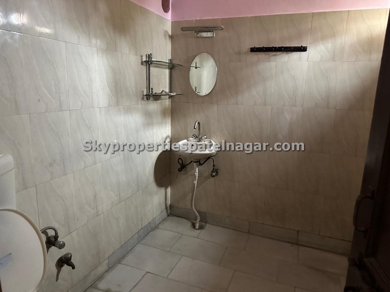 Delhi Budget Room Single Room with Attached Washroom Karol Bagh Rajender Nagar Patel Nagar