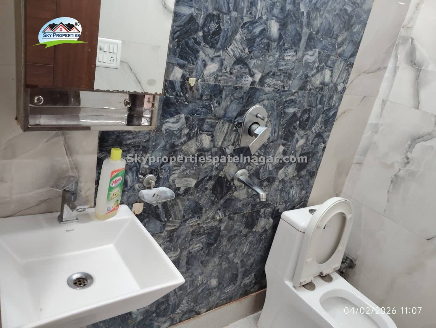 Fully Furnished 1BHK in Patel Nagar Delhi