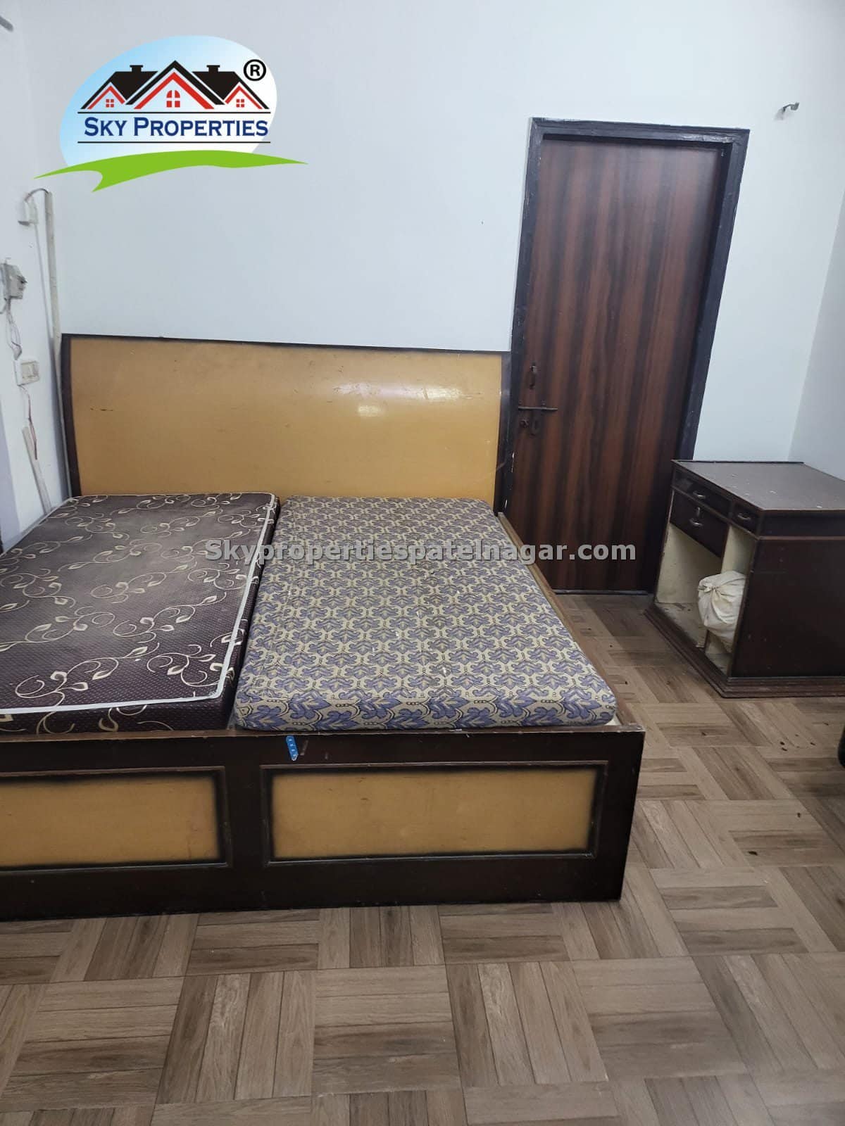 1RK South Patel Nagar Near Metro Station in Delhi