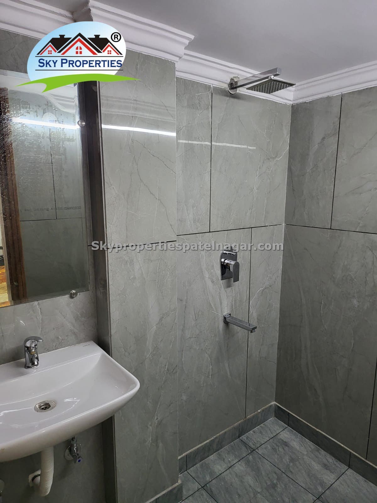 2 BHK In Karol Bagh Delhi Near Metro
