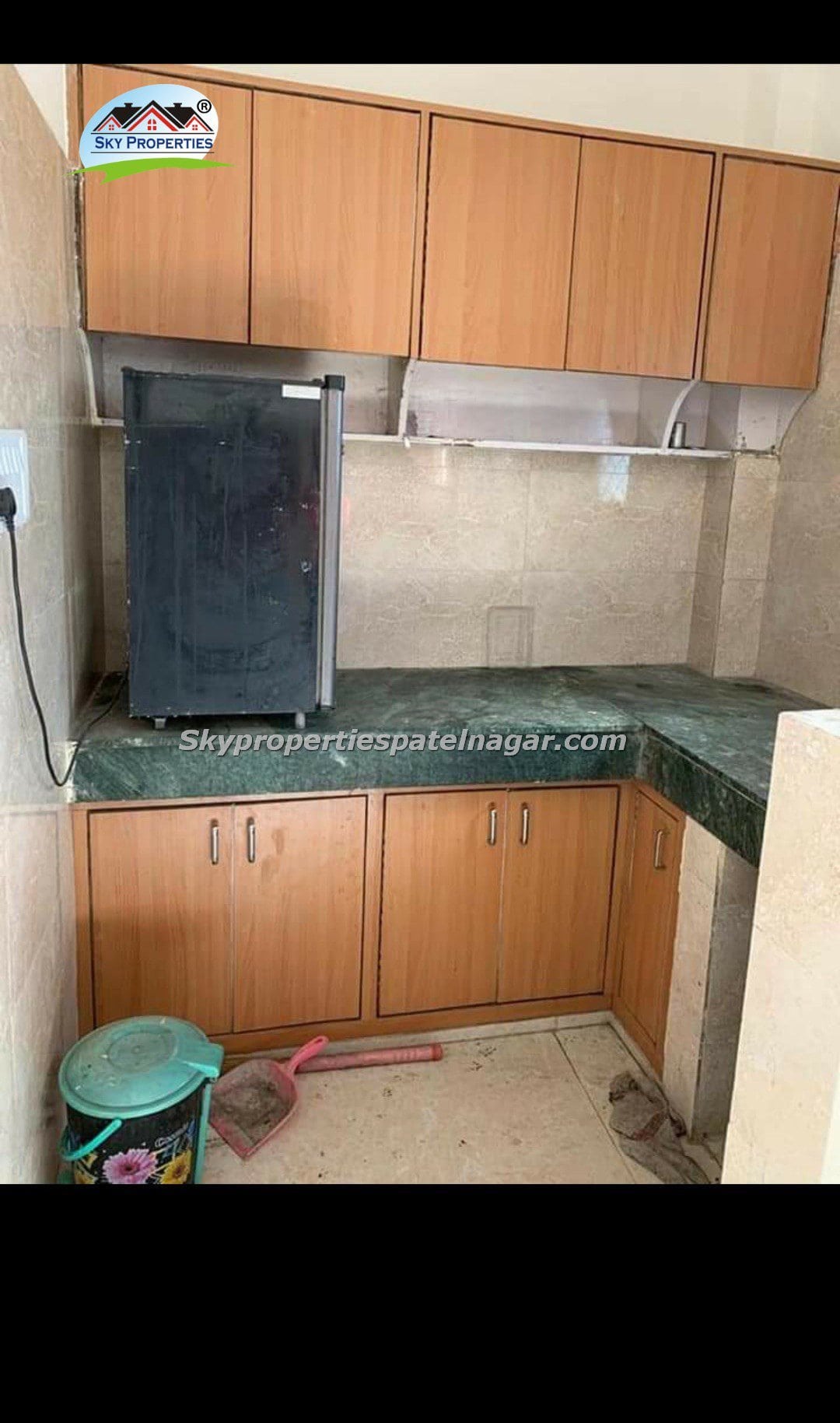 Fully Furnished 1RK in Karol Bagh Near UPSC Coaching Hub