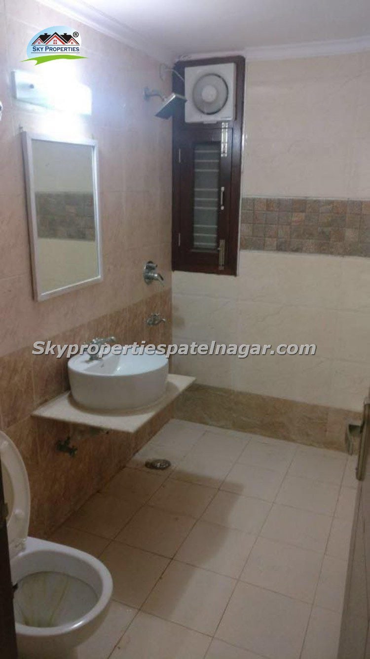 Prime Location 1RK NearPatel Nagar Metro