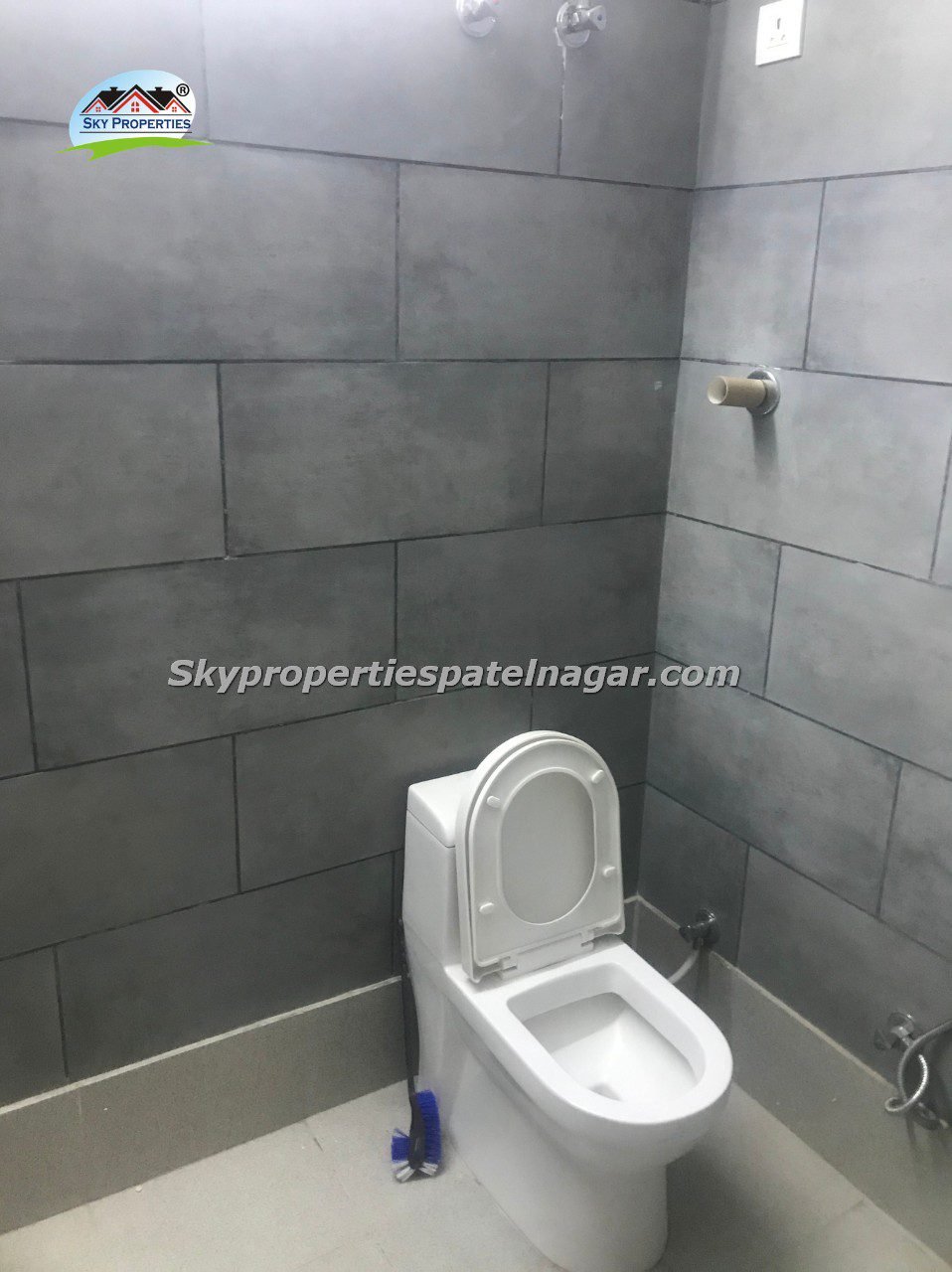 2BHK Flat Near Top Coaching Institutes in Patel Nagar