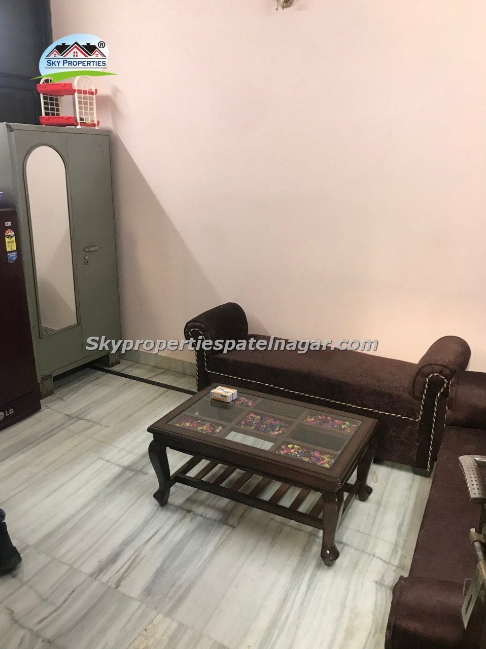 2BHK Flat Near Top Coaching Institutes in Patel Nagar