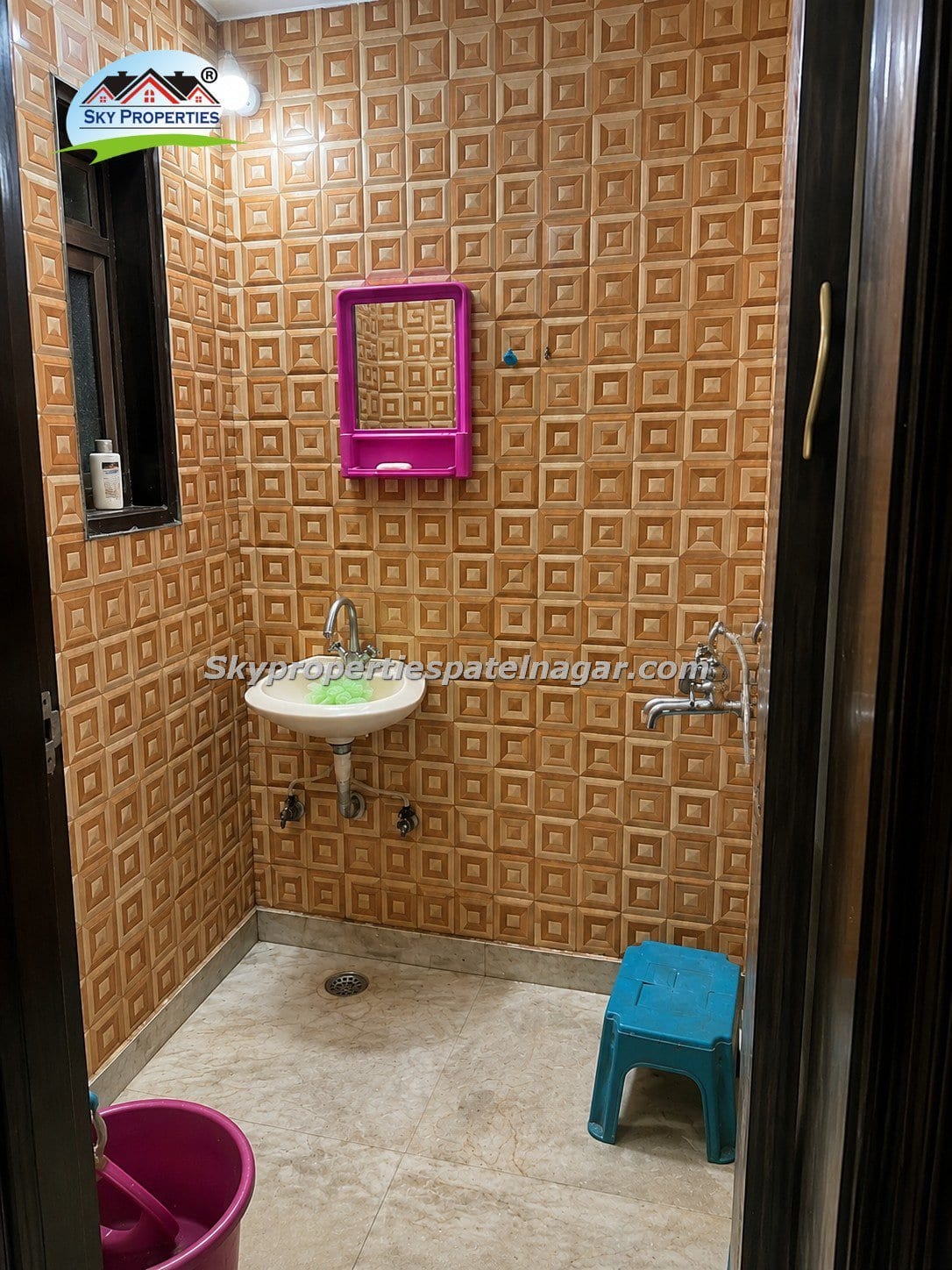 1BHK Flat for Rent in South Patel Nagar Near Metro
