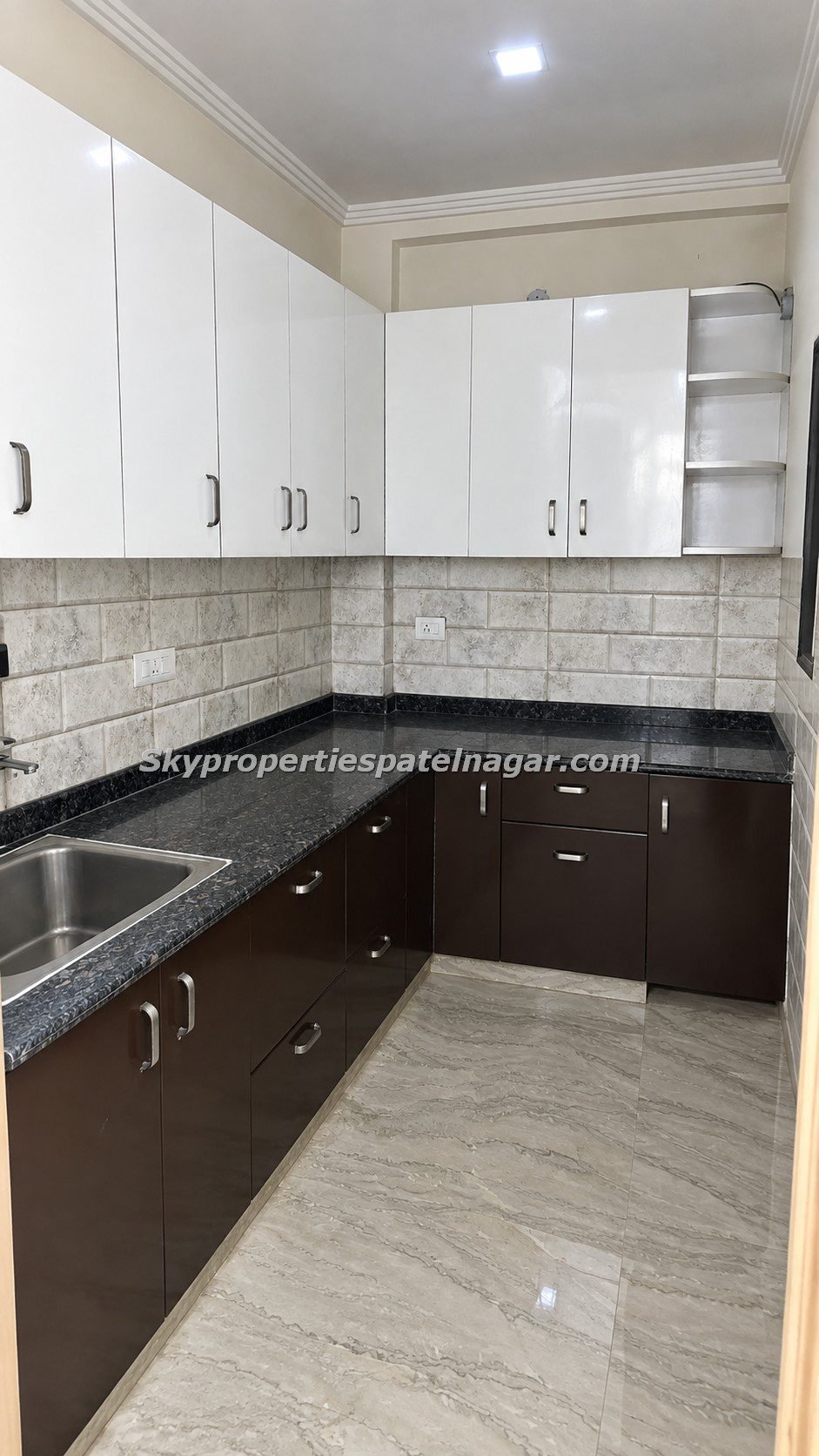 Best 1RK for Rent in Patel Nagar Near Metro Students Must See!