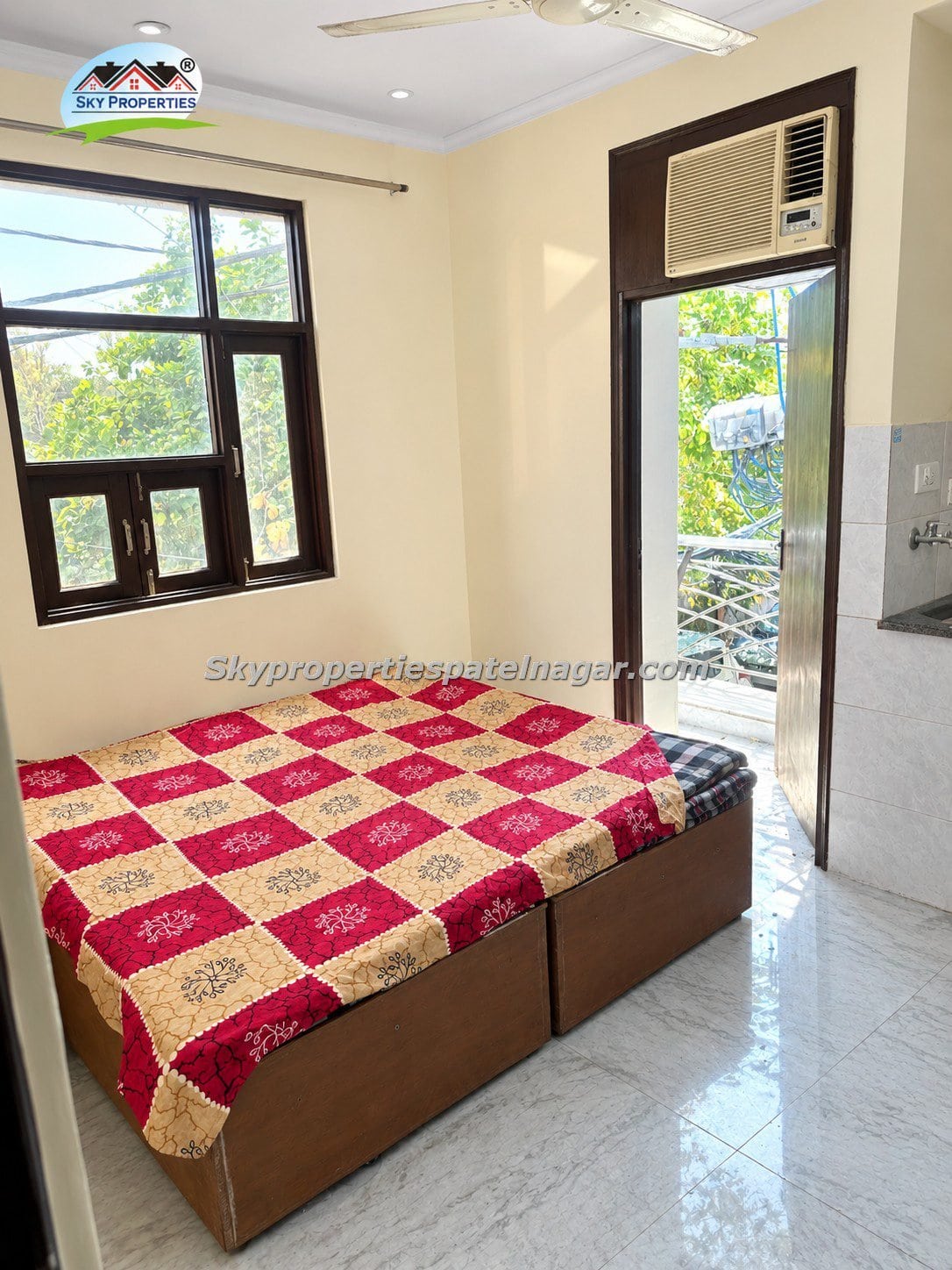 Budget 2BHK for Students in Delhi Near Metro & Coaching Hub